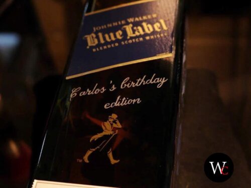 Botella de whisky Johnnie Walker blue personalizada